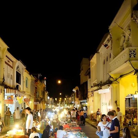 Chinotel Phuket Buitenkant foto